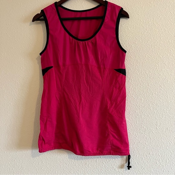 Lululemon Women's Round Neck Athletic Tank Top Size 8 - Picture 1 of 10